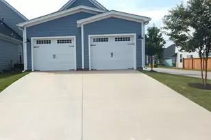 313 Daystrom Dr, Greer, SC 29651 - Photo 3