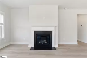 520 Hadlow St, Greer, SC 29651 - Photo 13