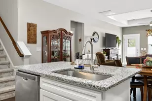 38 Creekhaven Ln, Taylors, SC 29687 - Photo 9