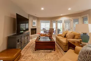 28 Farringdon Dr, Greenville, SC 29615 - Photo 13