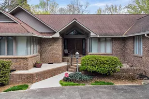 28 Farringdon Dr, Greenville, SC 29615 - Photo 1