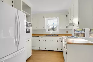 109 Wood Heights Ave, Taylors, SC 29687 - Photo 15