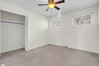 109 Wood Heights Avenue, Taylors, SC 29687 - Photo 21