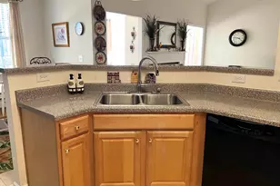 10 Hanging Moss Ln, Greenville, SC 29615 - Photo 9