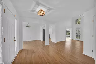 19 Parkcrest Ct, Simpsonville, SC 29681 - Photo 5