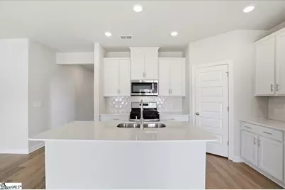 624 Hollybank Street, Fountain Inn, SC 29644 - Photo 13