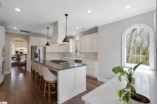 105 S Embler Ct, Taylors, SC 29687 - Photo 11