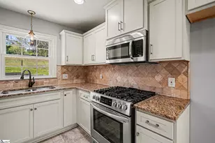 124 Colvin Rd, Greenville, SC 29615 - Photo 13