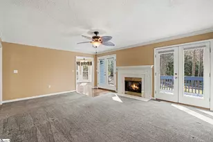 605 Shadow Oaks Dr, Easley, SC 29642 - Photo 9