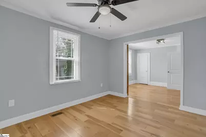 15 Piedmont Avenue, Greenville, SC 29611 - Photo 9