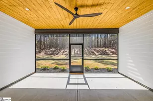 329 Thompson Rd, Taylors, SC 29687 - Photo 39