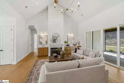 329 Thompson Road, Taylors, SC 29687 - Photo 9