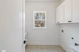 329 Thompson Rd, Taylors, SC 29687 - Photo 33