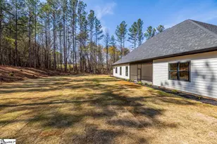 329 Thompson Rd, Taylors, SC 29687 - Photo 43