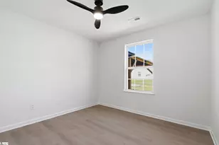 621 Drew St, Greenville, SC 29617 - Photo 19