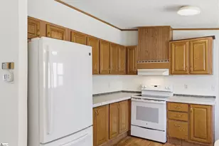 120 Sterling Bridge Rd, Greenville, SC 29611 - Photo 7