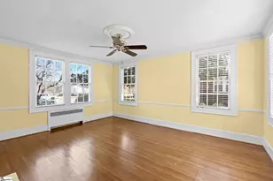 305 N Main St, Greer, SC 29650 - Photo 9