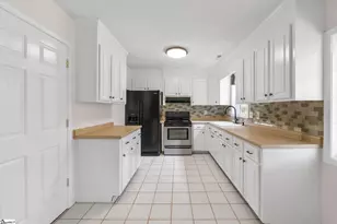 174 Turpin Dr, Easley, SC 29640 - Photo 9