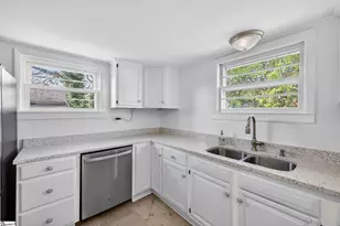 35 Blake St, Greenville, SC 29605 - Photo 21