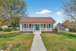 35 Blake St, Greenville, SC 29605 - Photo 1