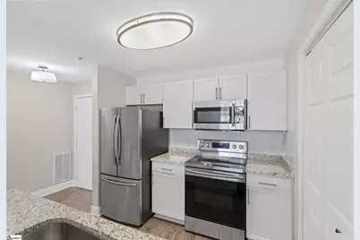 10 E Washington Street #3G, Greenville, SC 29601 - Photo 9