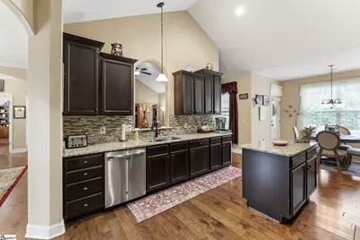 112 Providence Point Lane, Wellford, SC 29385 - Photo 5