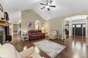 112 Providence Point Ln, Wellford, SC 29385 - Photo 3