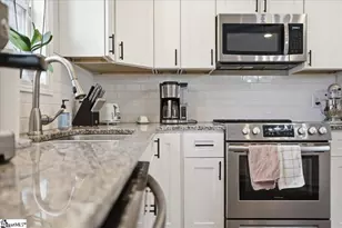 833 N Franklin Rd, Greenville, SC 29617 - Photo 11