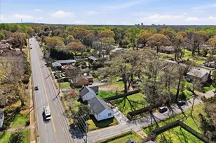 833 N Franklin Rd, Greenville, SC 29617 - Photo 27