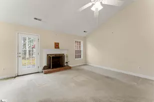 11 Huntley Ct, Simpsonville, SC 29680 - Photo 5