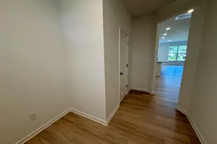217 Toal Ct, Greenville, SC 29611 - Photo 3
