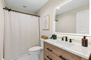 102 Hilton St, Greenville, SC 29607 - Photo 31