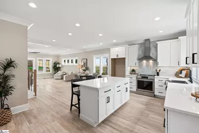 102 Hilton Street, Greenville, SC 29607 - Photo 5