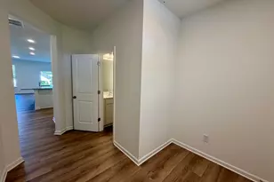 219 Toal Ct, Greenville, SC 29611 - Photo 3