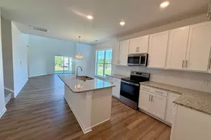 221 Toal Ct, Greenville, SC 29611 - Photo 5