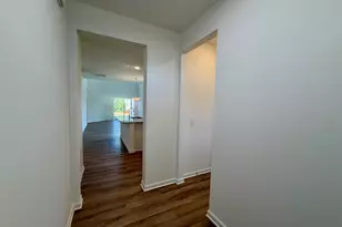 221 Toal Ct, Greenville, SC 29611 - Photo 3