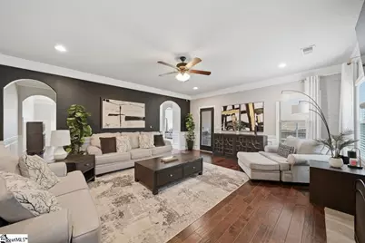 536 W Saddletree Drive, Reidville, SC 29388 - Photo 9