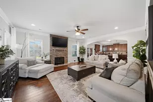 536 W Saddletree Dr, Reidville, SC 29388 - Photo 7