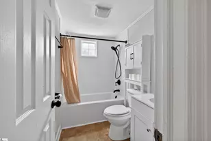 3004 Kelsey Creek Rd, Spartanburg, SC 29302 - Photo 21