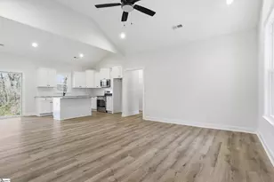 121 Tubbs Mountain Rd, Travelers Rest, SC 29690 - Photo 7