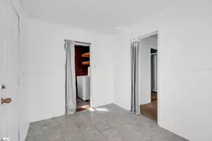 2229 Fews Chapel Rd, Greer, SC 29651 - Photo 17