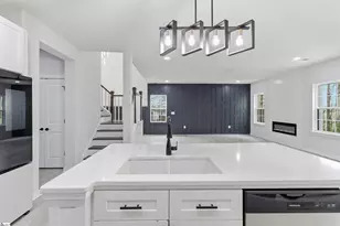 128 Rockmont Rd, Easley, SC 29640 - Photo 11