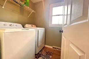 173 Bolt Rd, Gray Court, SC 29645 - Photo 17