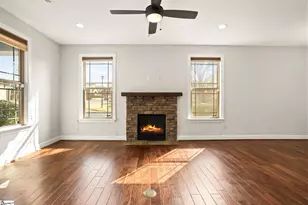 201 Ashler Dr, Greer, SC 29650 - Photo 5