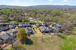 306 Greenview Cir, Greenville, SC 29609 - Photo 31