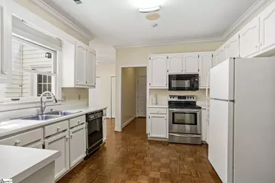 306 Greenview Circle, Greenville, SC 29609 - Photo 9
