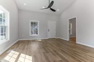 18 Hatch St, Greenville, SC 29611 - Photo 17