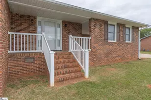 417 Greenmeadow Cir, Anderson, SC 29626 - Photo 5