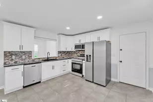 308 Oak Valley Dr, Simpsonville, SC 29681 - Photo 9