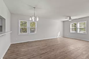 205 E Florida St, Clinton, SC 29325 - Photo 5